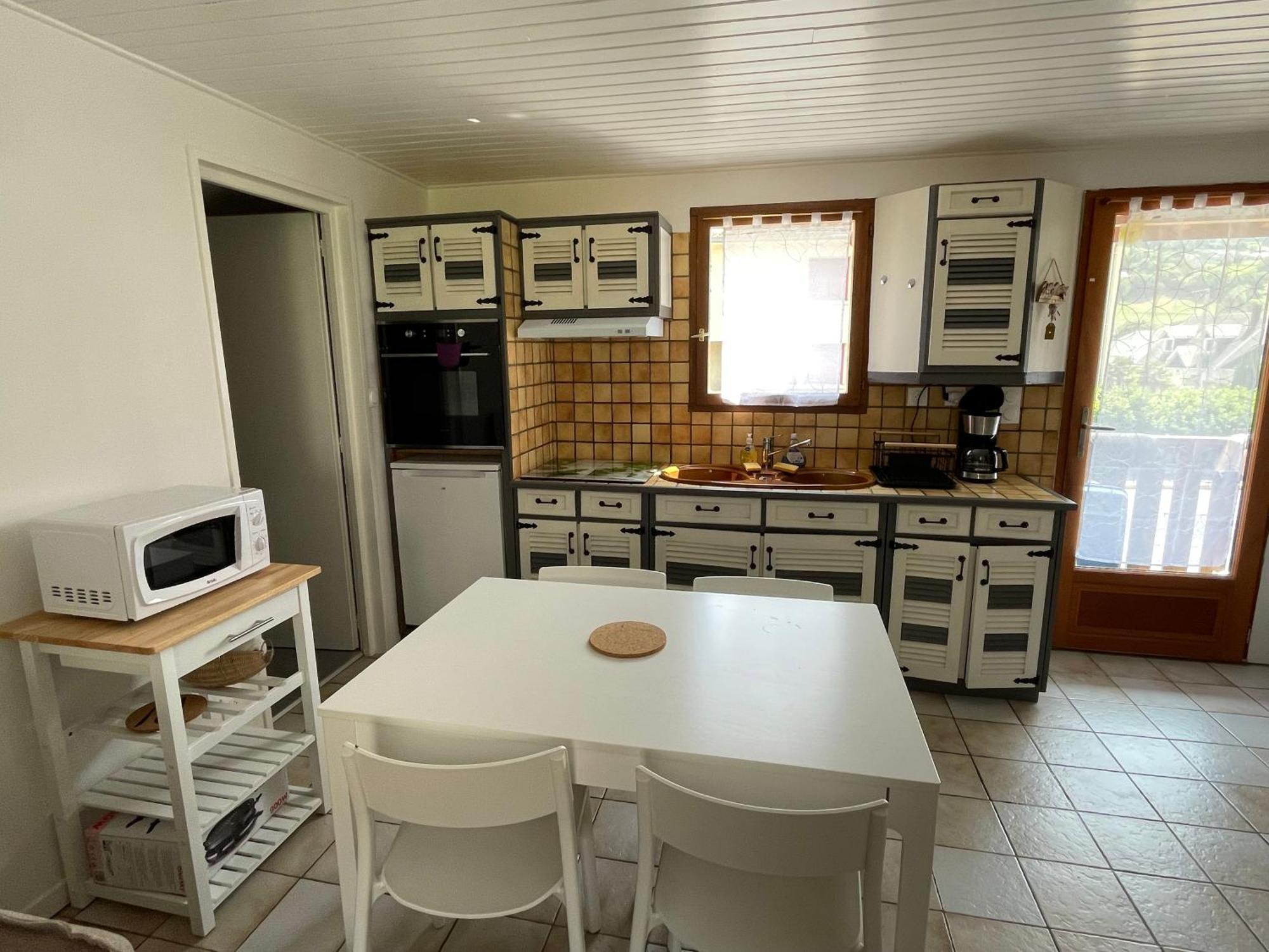 Appartement Cocoon Avec Jardin Et Vue Montagne 拉兰 外观 照片